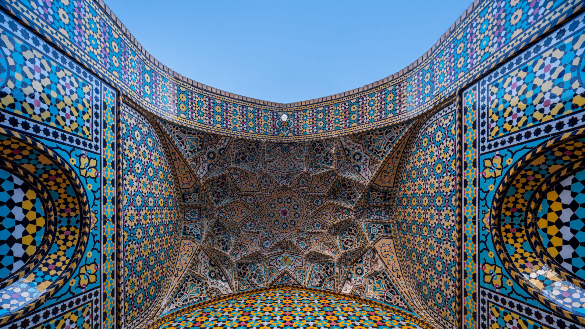 Fatemeh Keshavarz